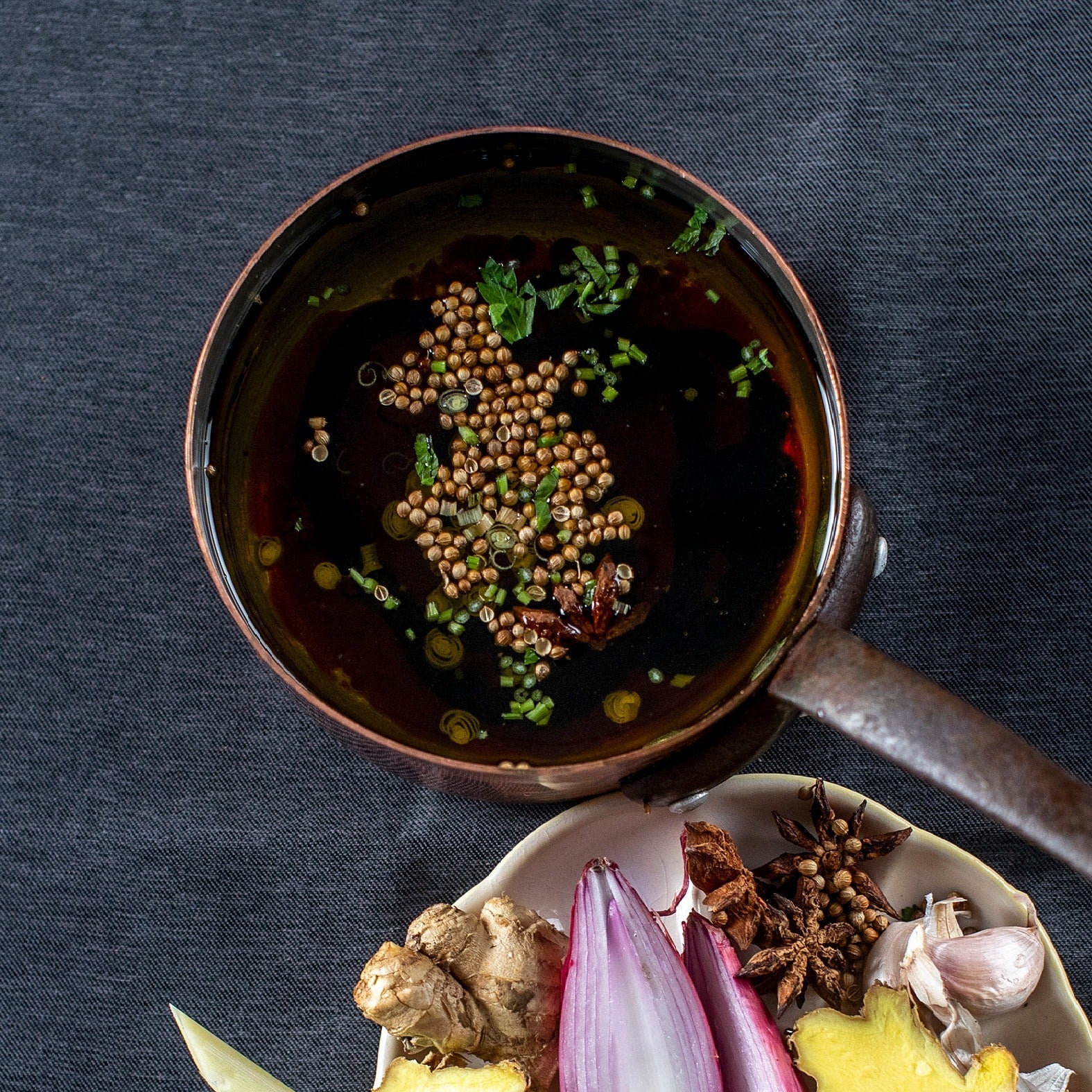 Orientalsk marinade med brunet smør - Kystfisken