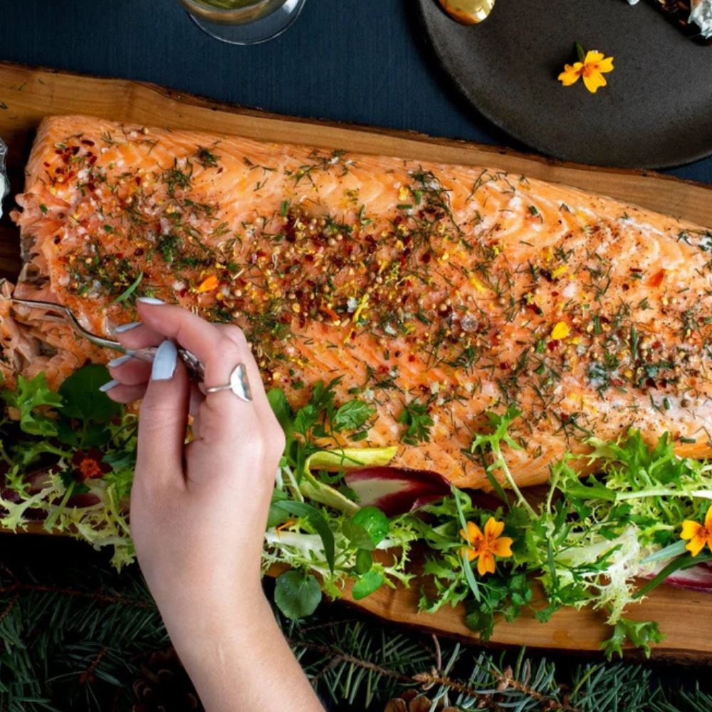 Varmrøget laks fra grillen - Kystfisken