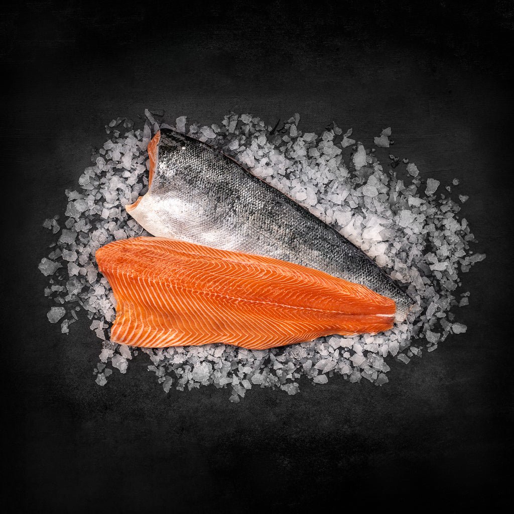 Stor færøsk lakseside m. skind - Kystfisken