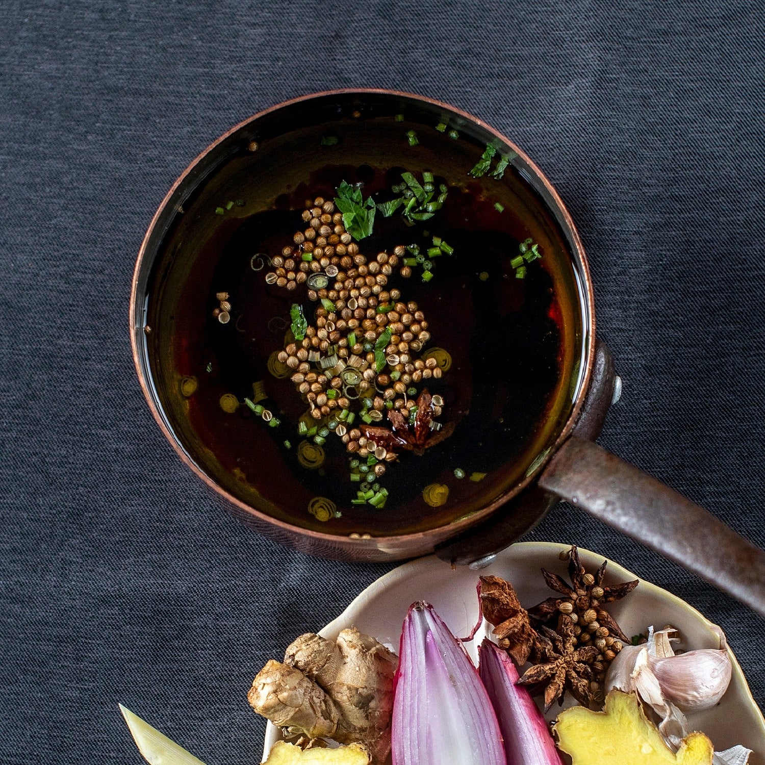 Orientalsk marinade med brunet smør - Kystfisken