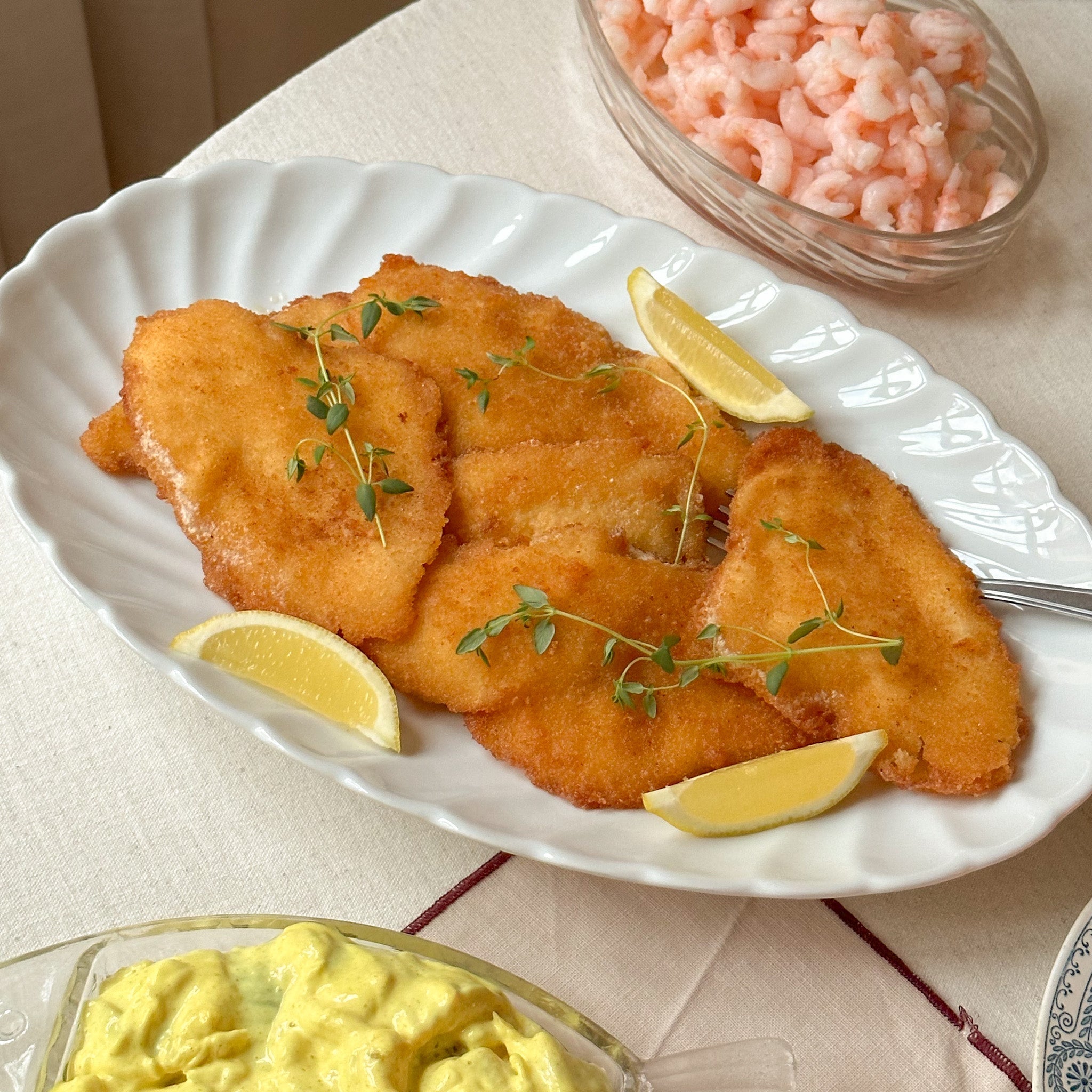 Panerede danske rødspættefileter + Remoulade 180 G. - Kystfisken